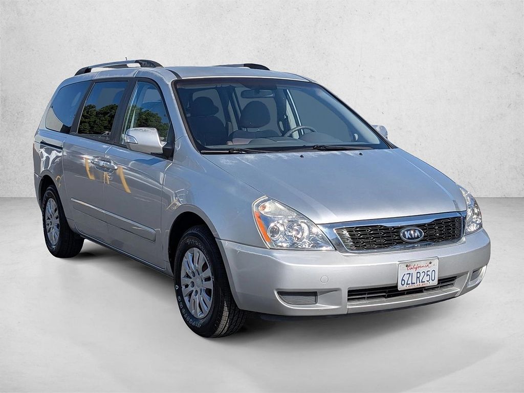 2012 Kia Sedona LX