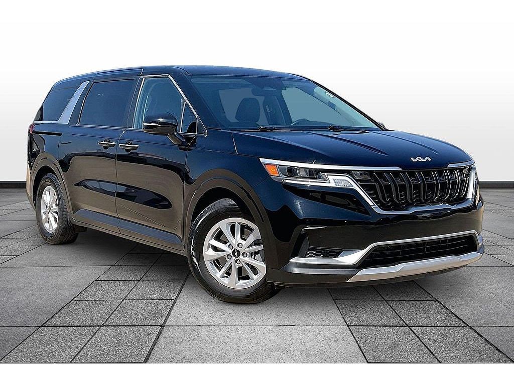 2024 Kia Carnival LX Seat Package