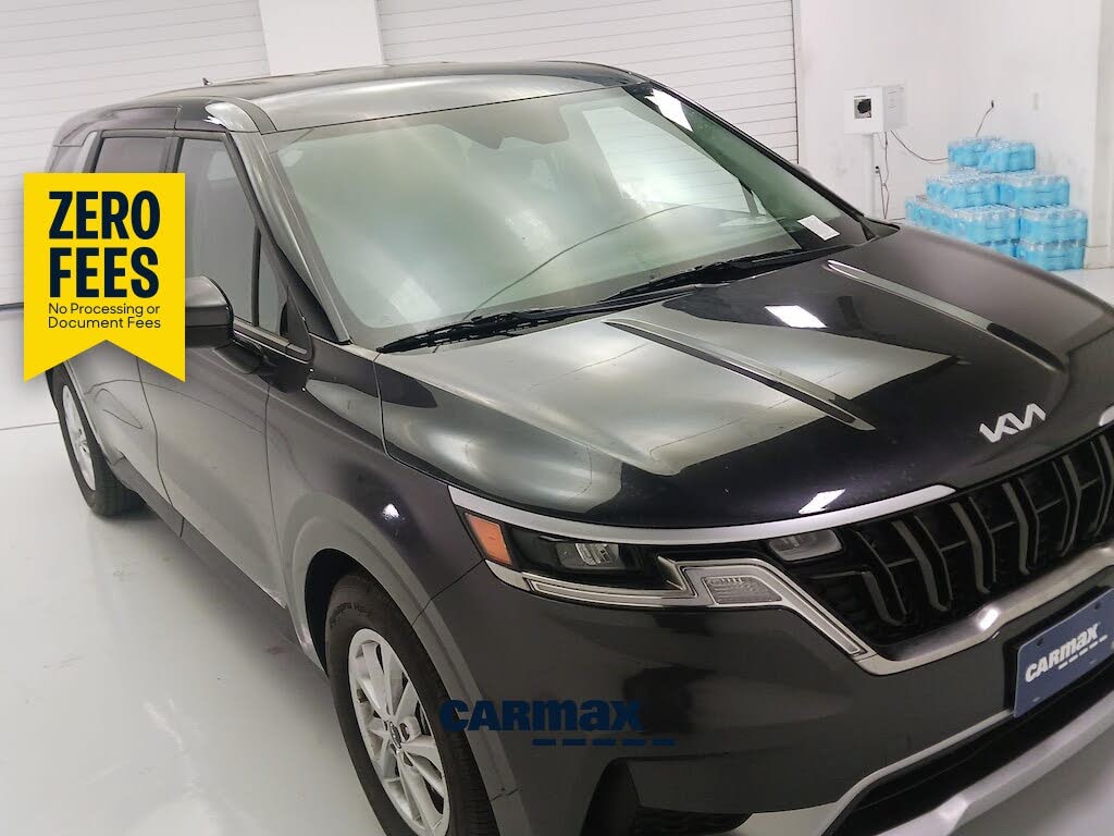 2024 Kia Carnival LX Seat Package