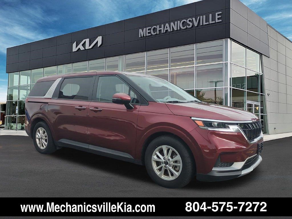 2023 Kia Carnival LX