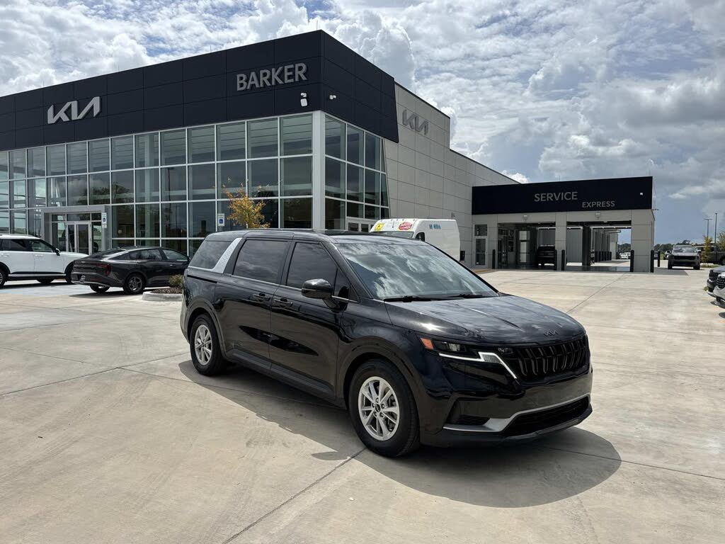 2024 Kia Carnival LX Seat Package