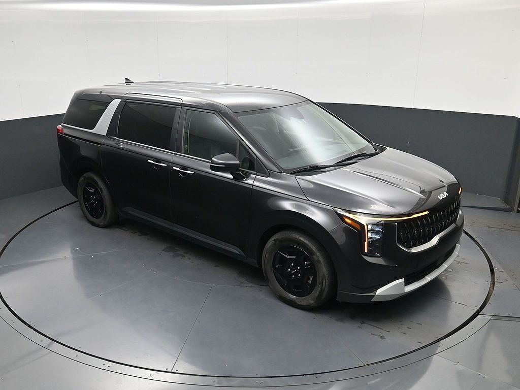 2025 Kia Carnival LXS