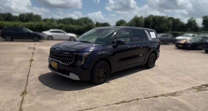 2026 Kia Carnival LXS