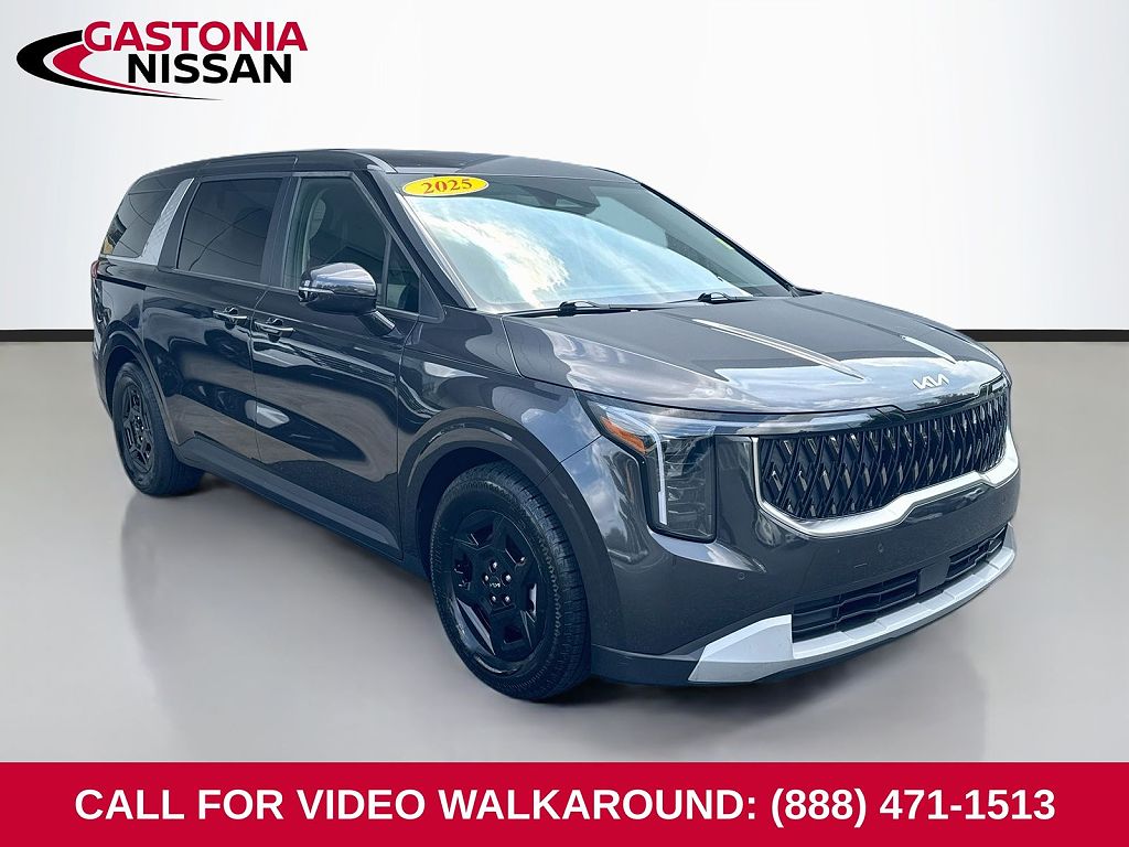 2025 Kia Carnival LXS