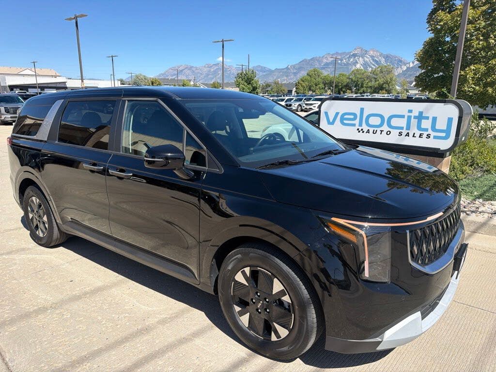 2026 Kia Carnival Hybrid LXS