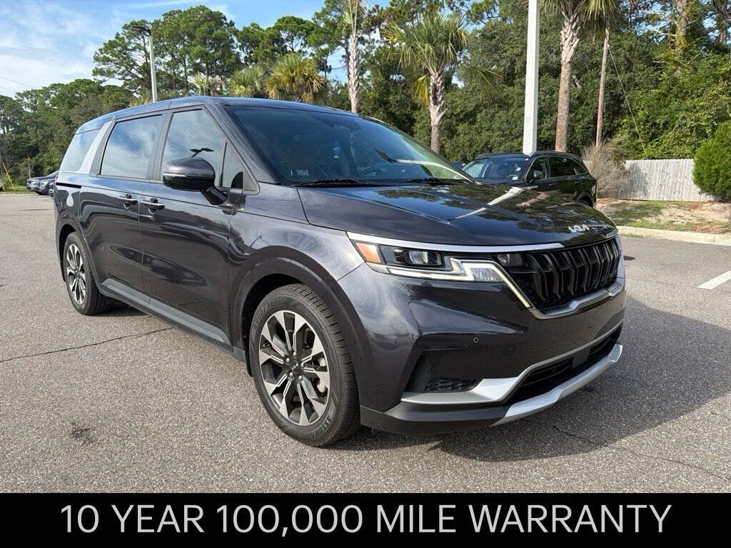 2023 Kia Carnival EX