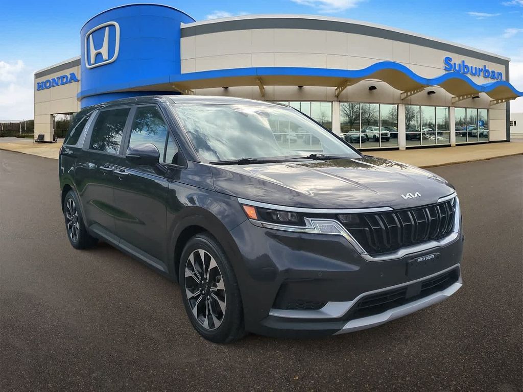 2022 Kia Carnival EX