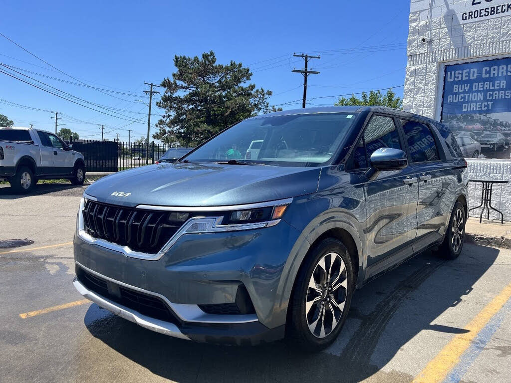 2022 Kia Carnival EX