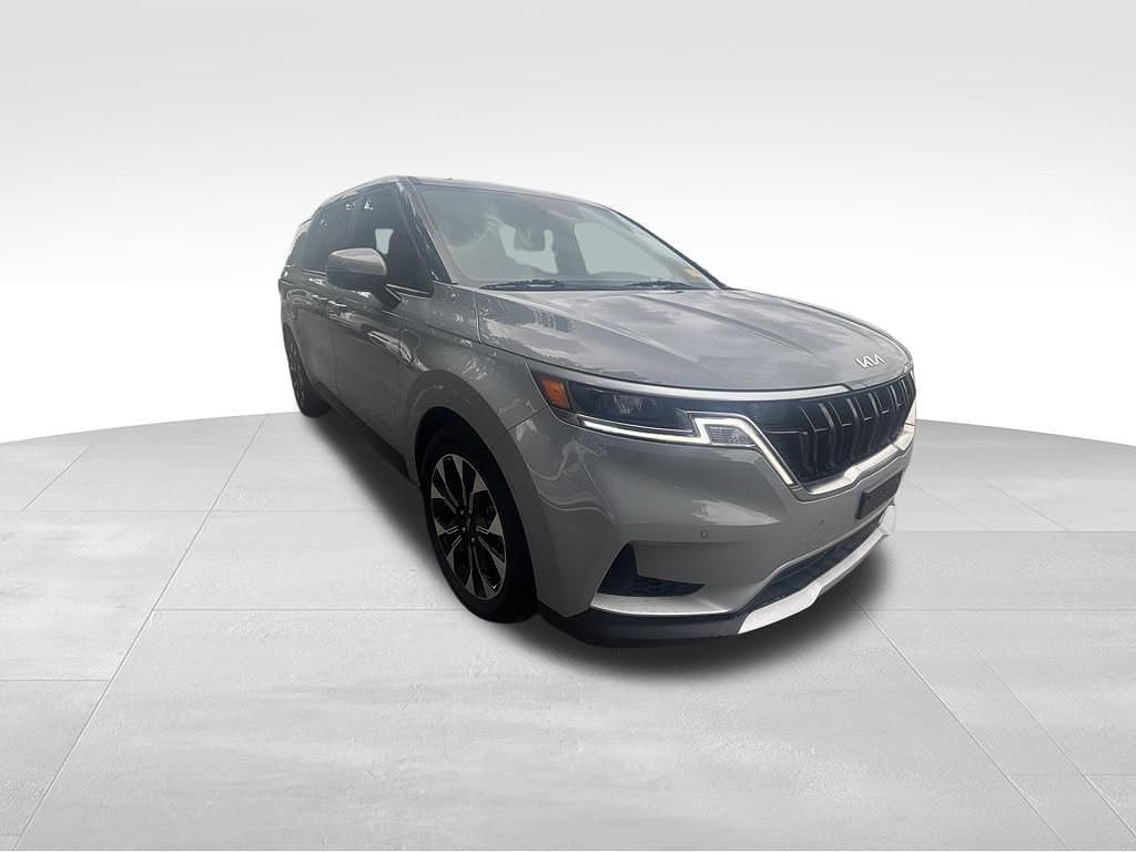 2024 Kia Carnival EX