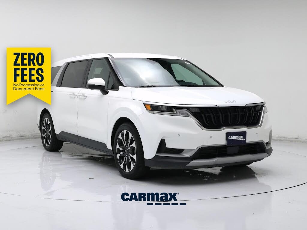 2024 Kia Carnival EX