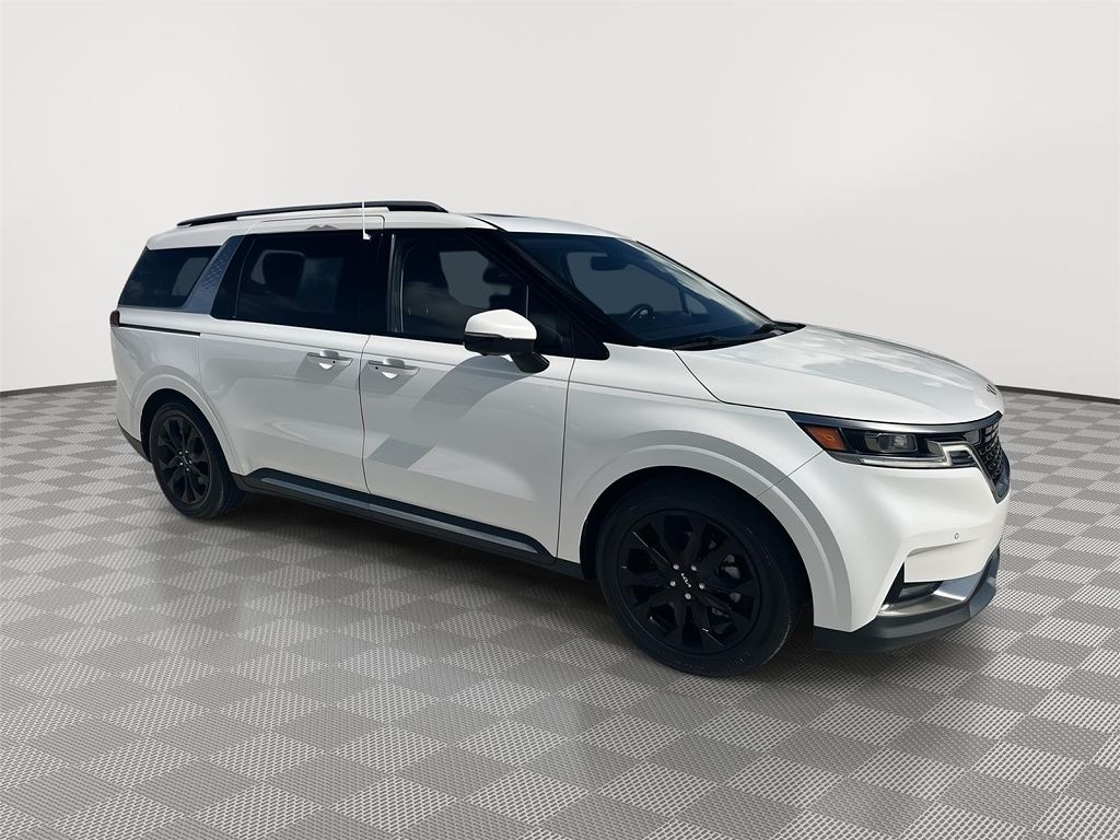 2023 Kia Carnival SX Prestige