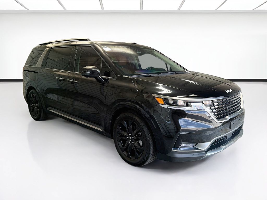 2024 Kia Carnival SX