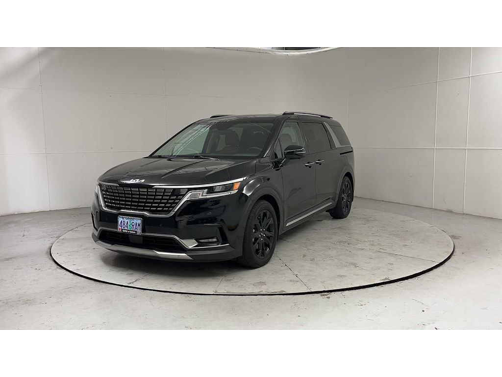 2024 Kia Carnival SX