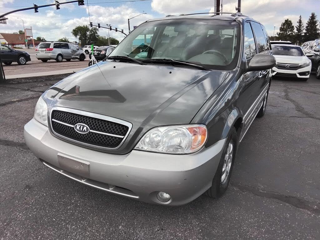 2005 Kia Sedona EX