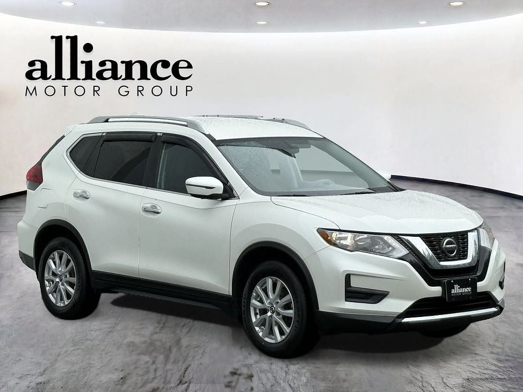 2018 Nissan Rogue SV