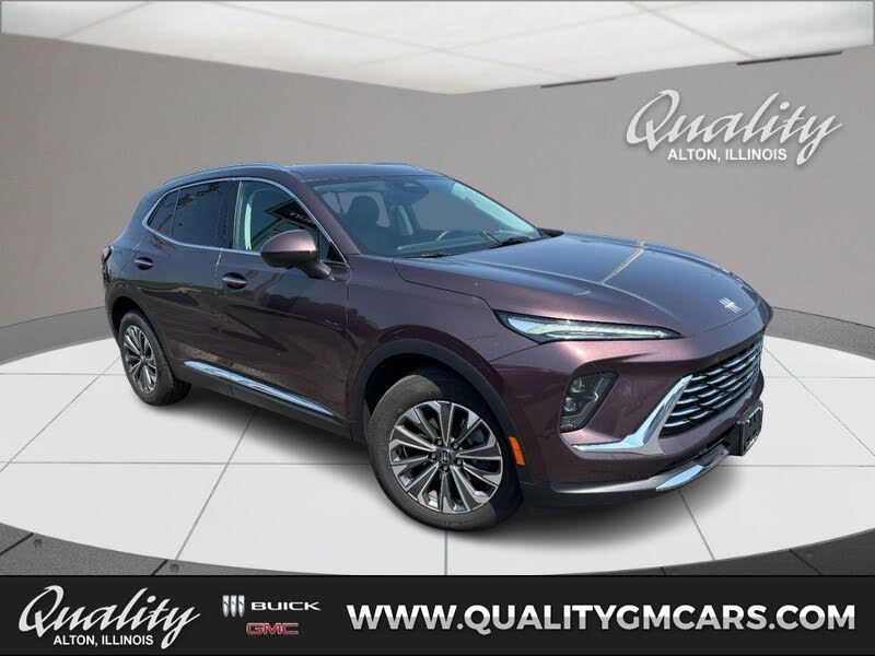 PRE-OWNED 2024 BUICK ENVISION PREFERRED photo 1