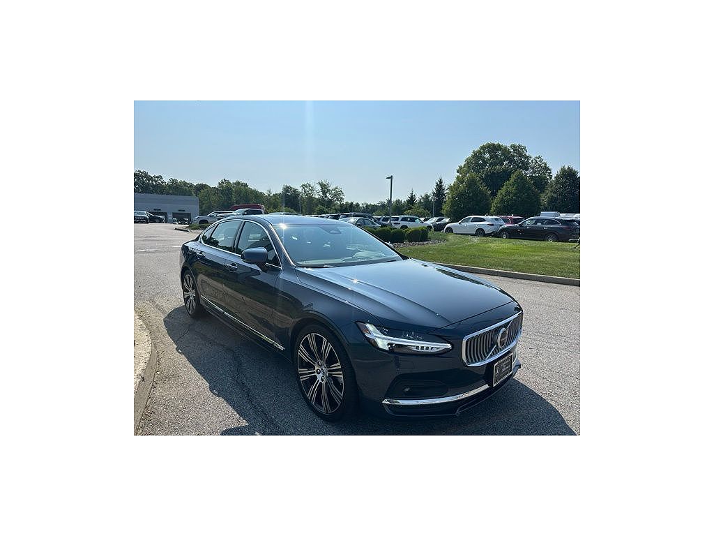 2023 Volvo S90 B6 Ultimate