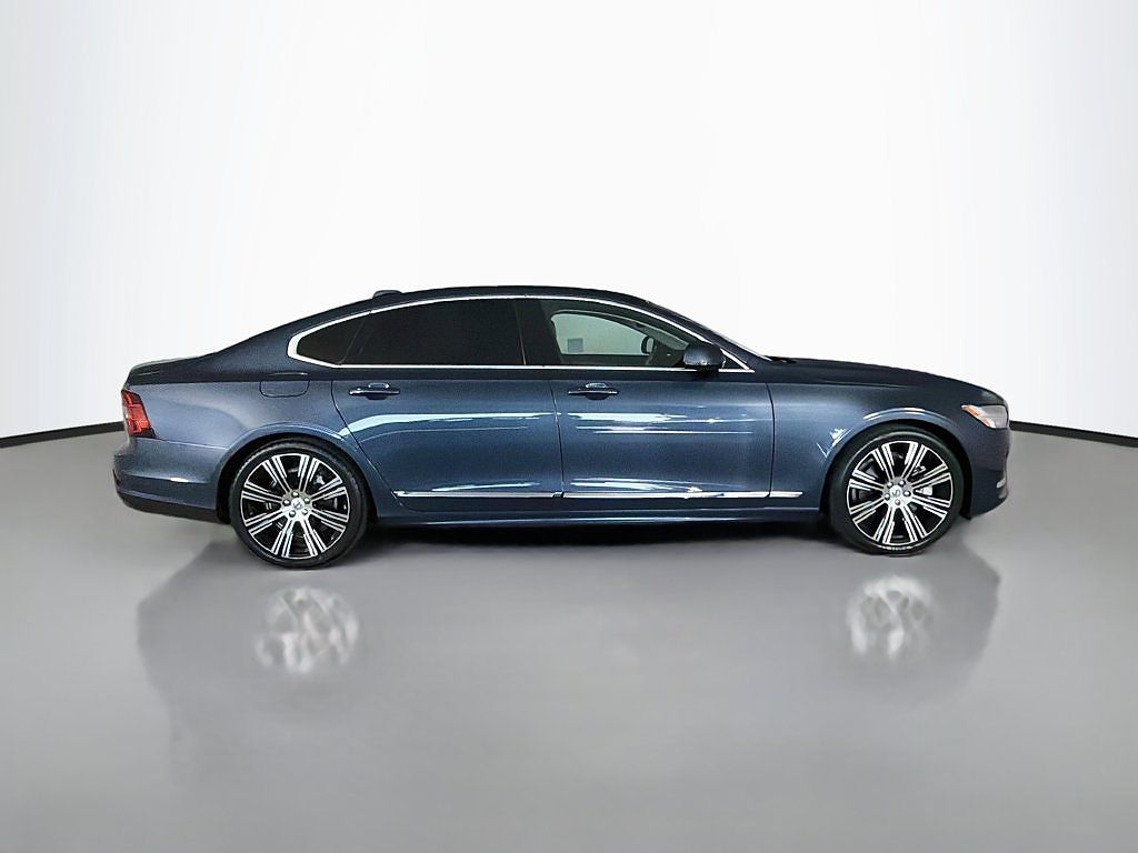 2023 Volvo S90 B6 Ultimate