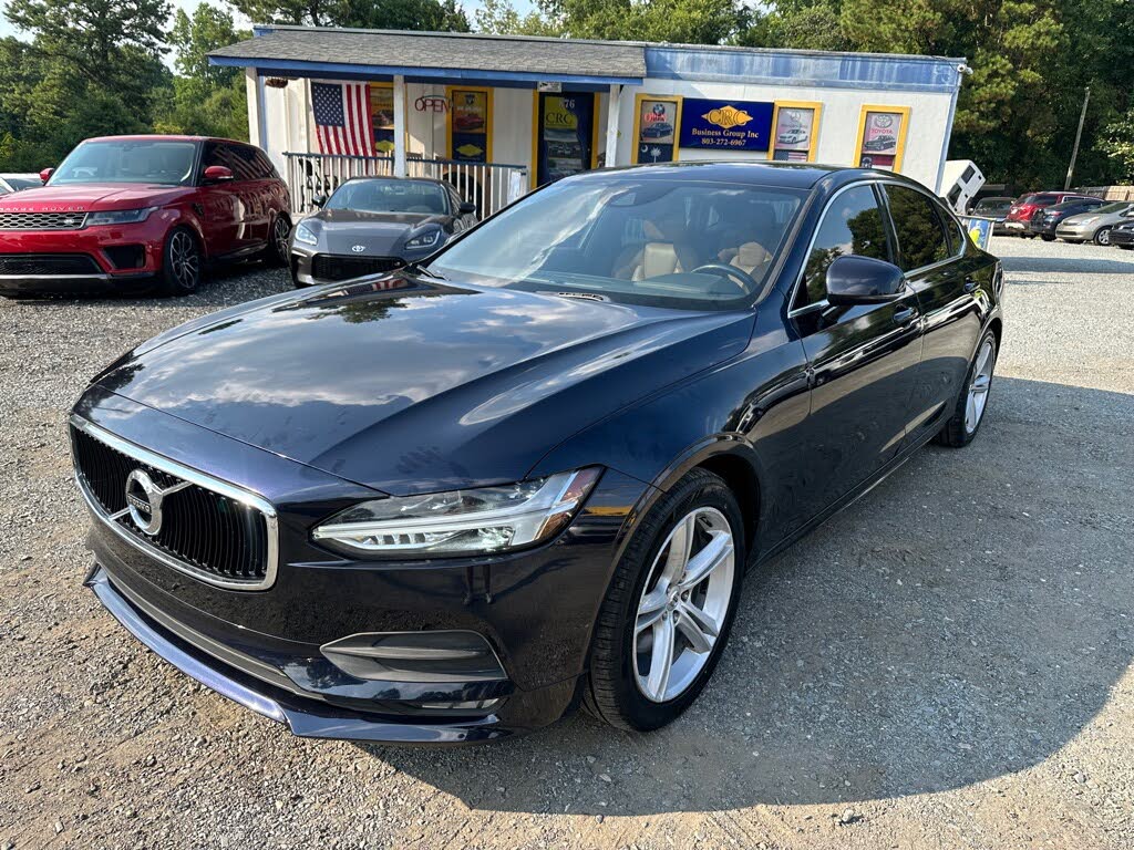 2019 Volvo S90 T5 Momentum