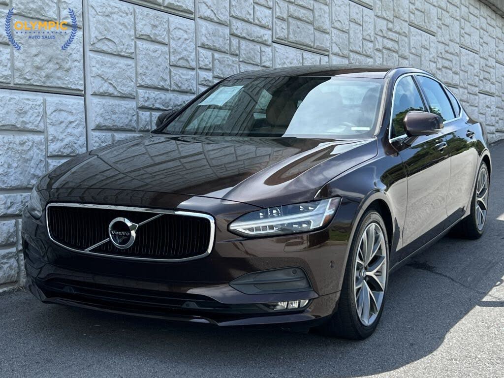 2018 Volvo S90 T5 Momentum