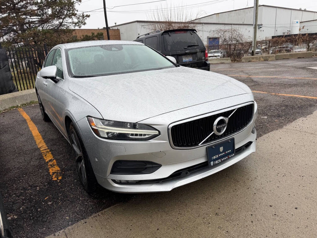 2018 Volvo S90 T5 Momentum