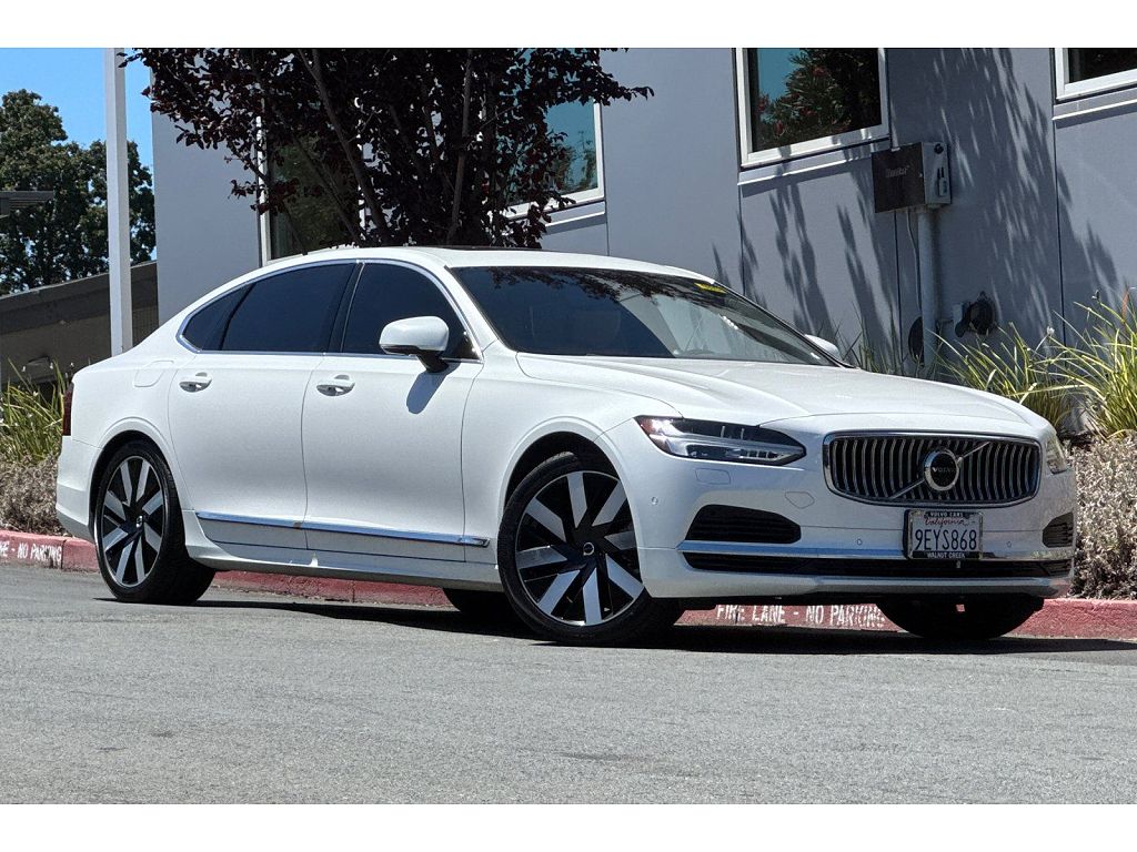 2023 Volvo S90 Recharge Plug-In Hybrid T8 Ultimate
