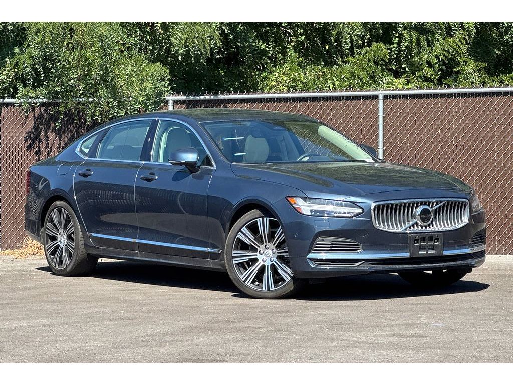 2024 Volvo S90 Recharge Plug-In Hybrid T8 Ultimate