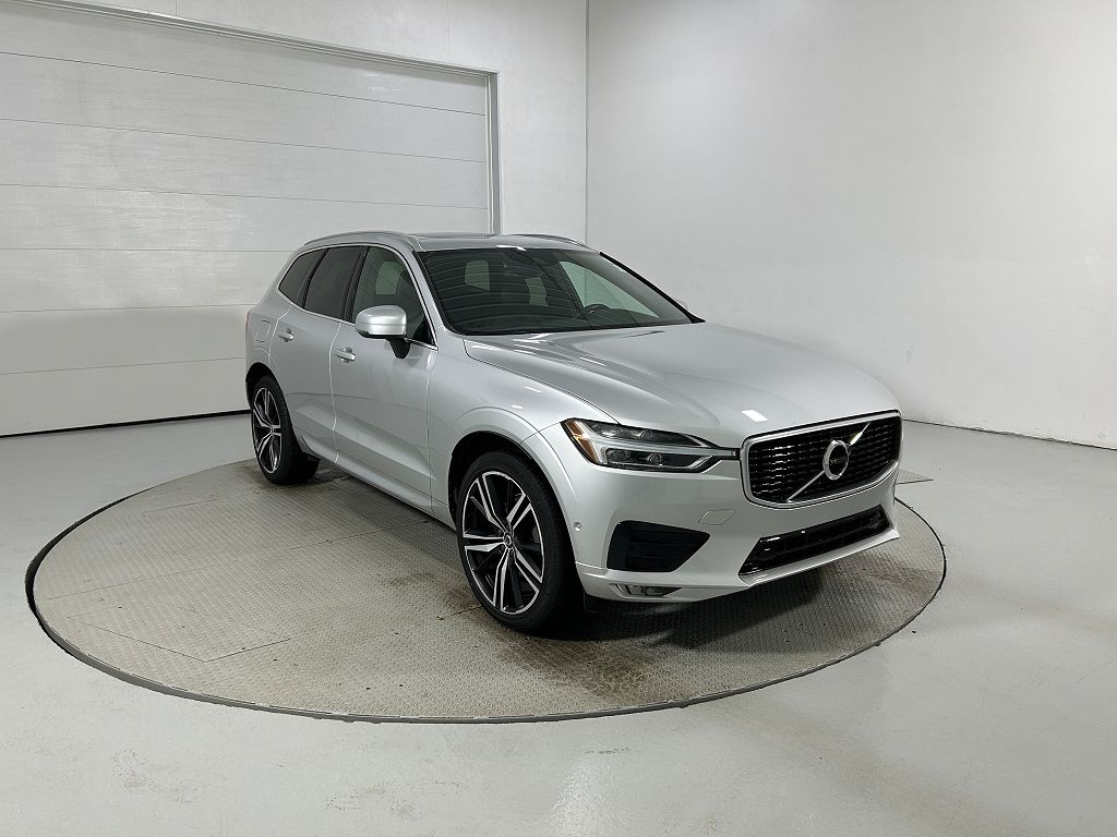 2019 Volvo XC60 T5 R-Design