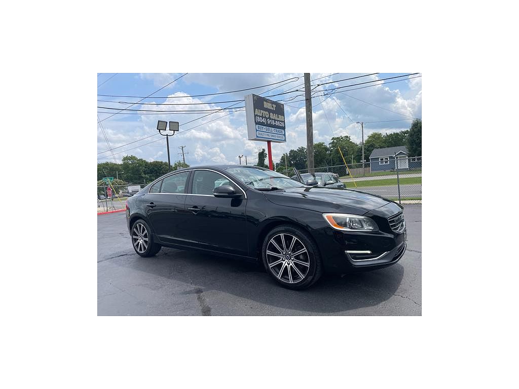 2018 Volvo S60 T5 Inscription Platinum