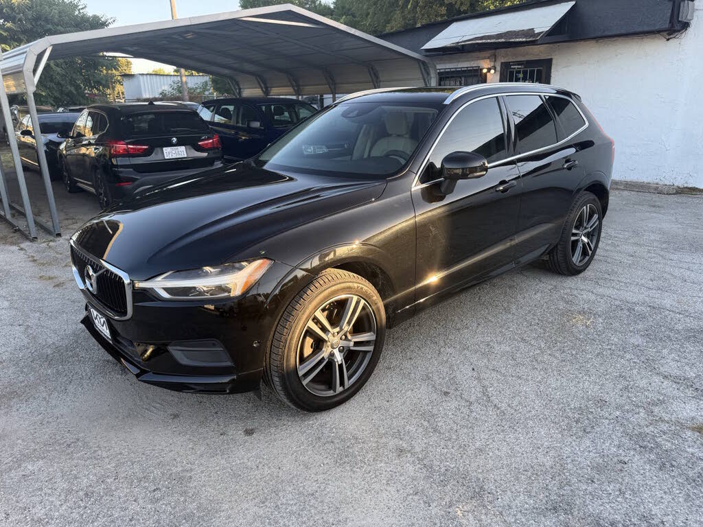 2018 Volvo XC60 T6 Momentum