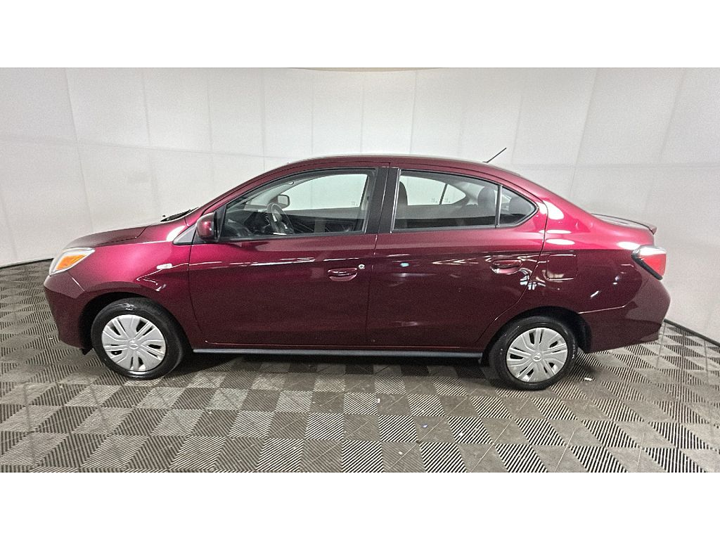2024 Mitsubishi Mirage G4 LE