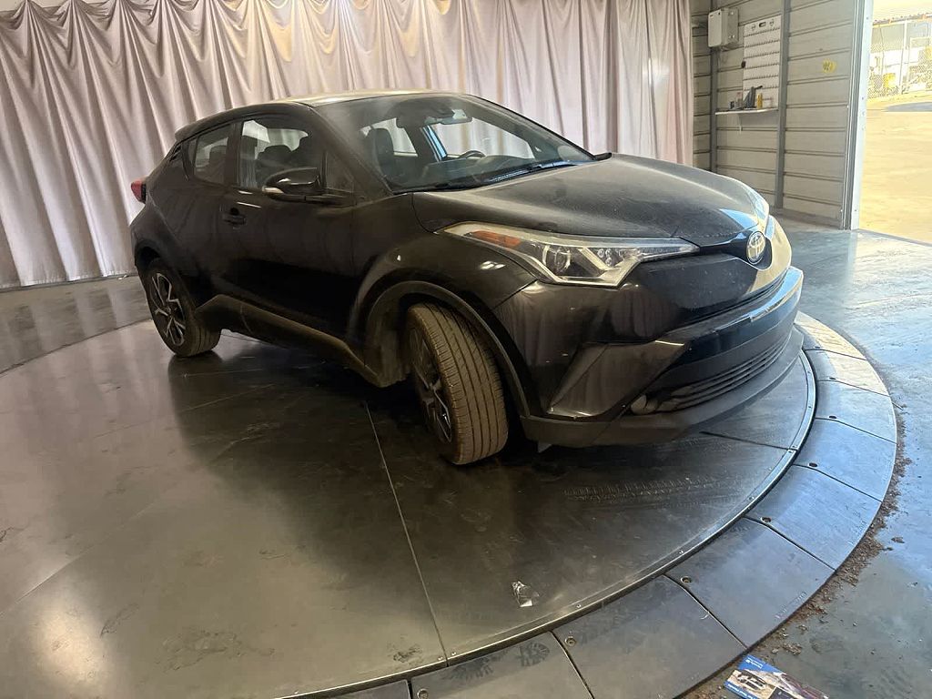 2018 Toyota C-HR XLE Premium