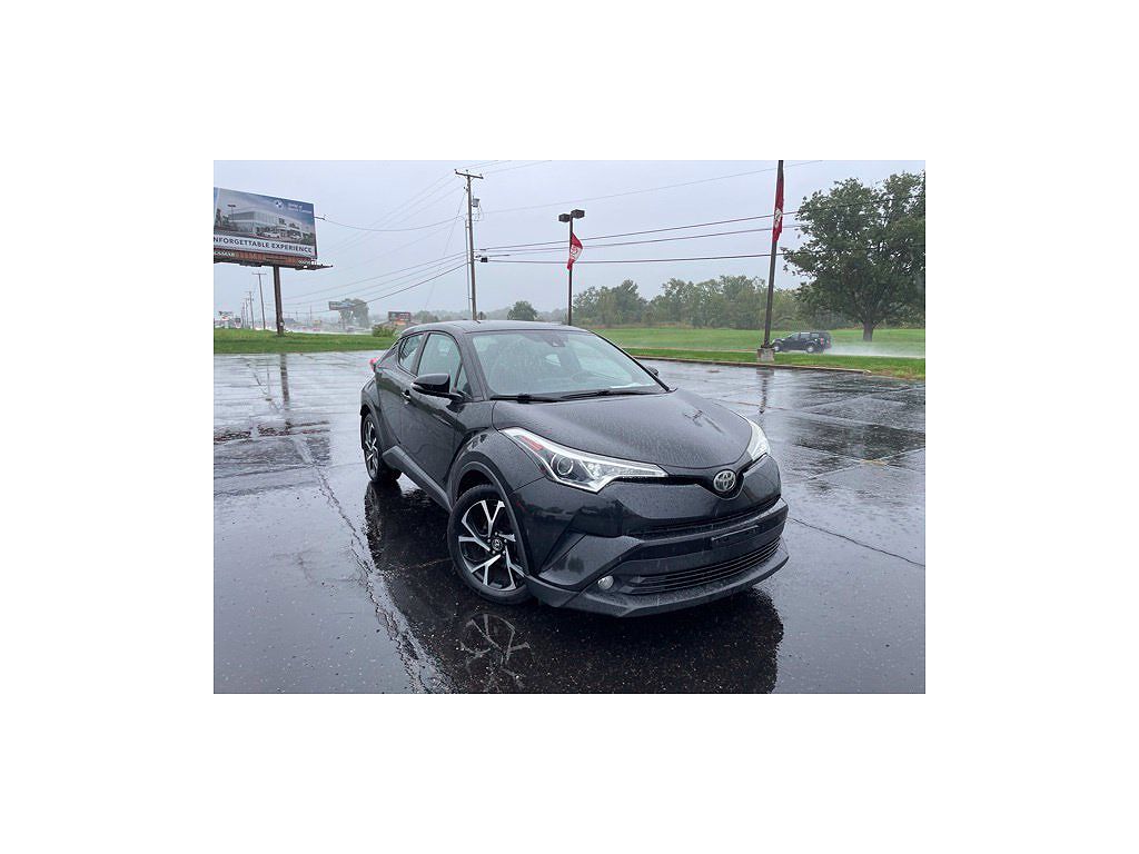 2018 Toyota C-HR XLE Premium