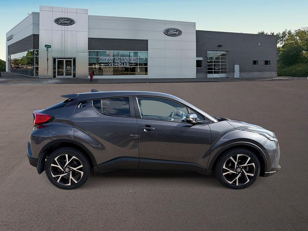 2022 Toyota C-HR Limited
