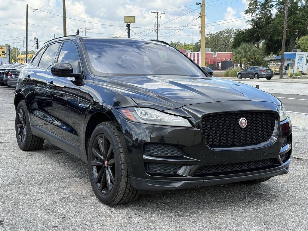 2017 Jaguar F-PACE 35t Prestige