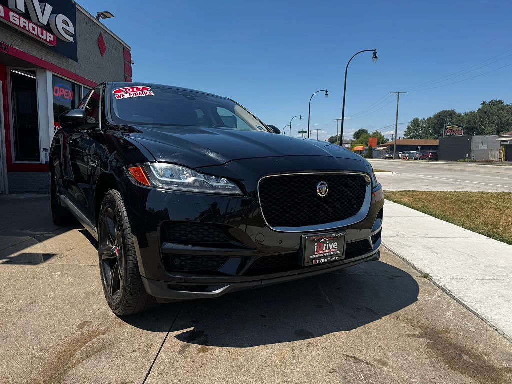 2017 Jaguar F-Pace 35t Prestige