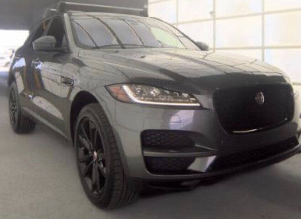2017 Jaguar F-PACE 35t Prestige