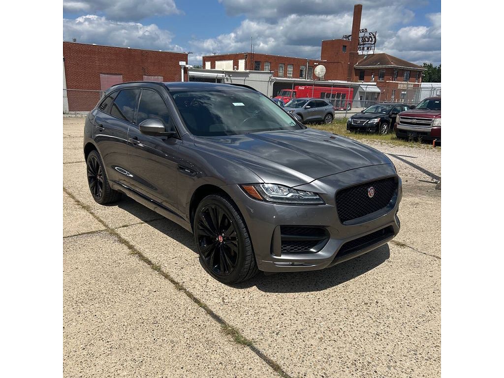 2017 Jaguar F-Pace 35t R-Sport