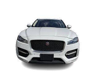 2017 Jaguar F-PACE 35t R-Sport