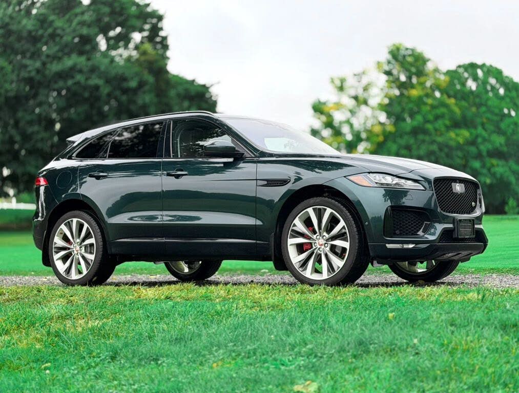 2017 Jaguar F-Pace S