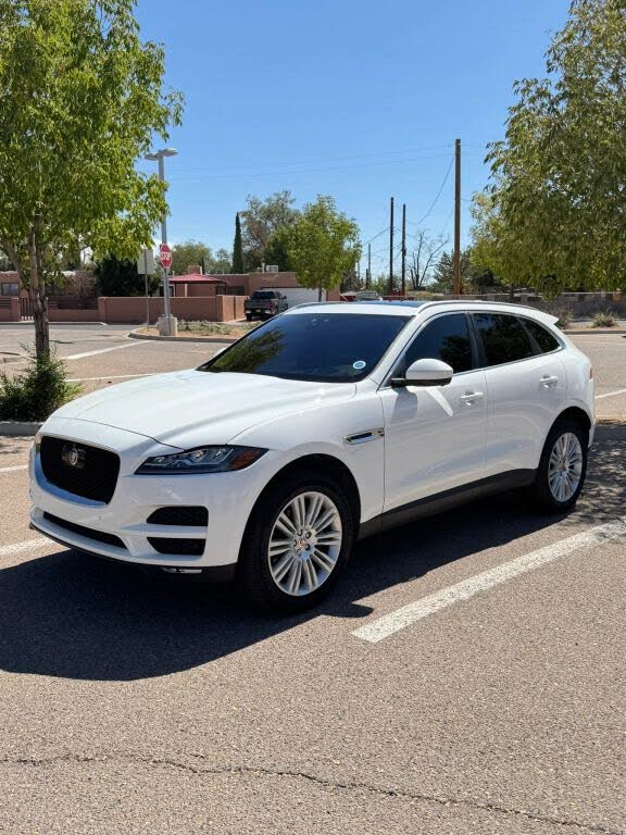 2019 Jaguar F-PACE 30t Portfolio