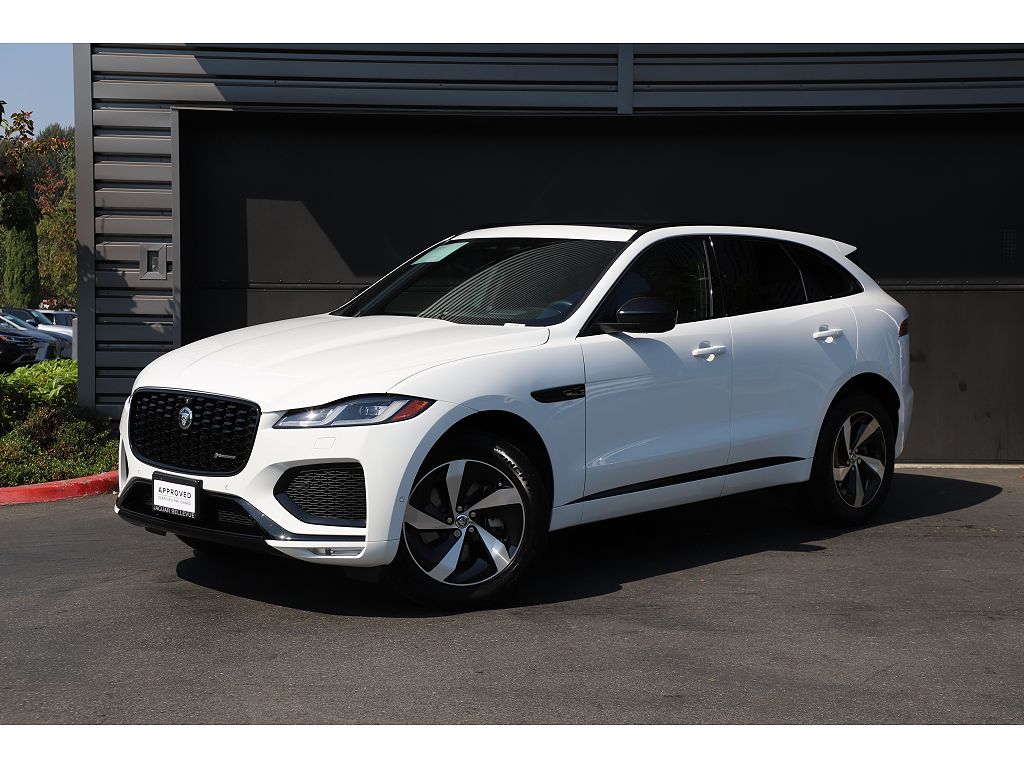 2025 Jaguar F-PACE P250 R-Dynamic S