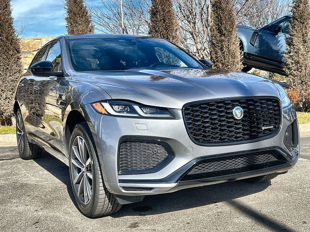 2025 Jaguar F-Pace P400 R-Dynamic S