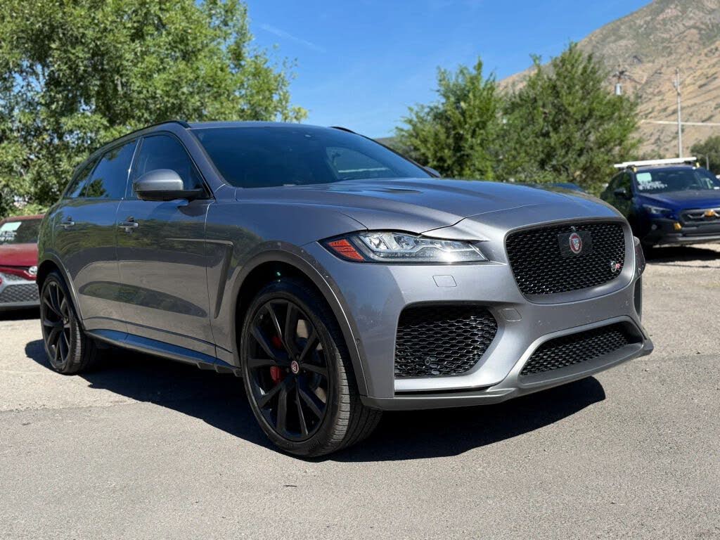 2020 Jaguar F-PACE SVR