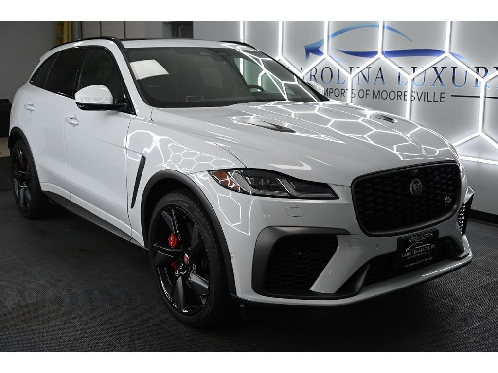 2021 Jaguar F-Pace SVR