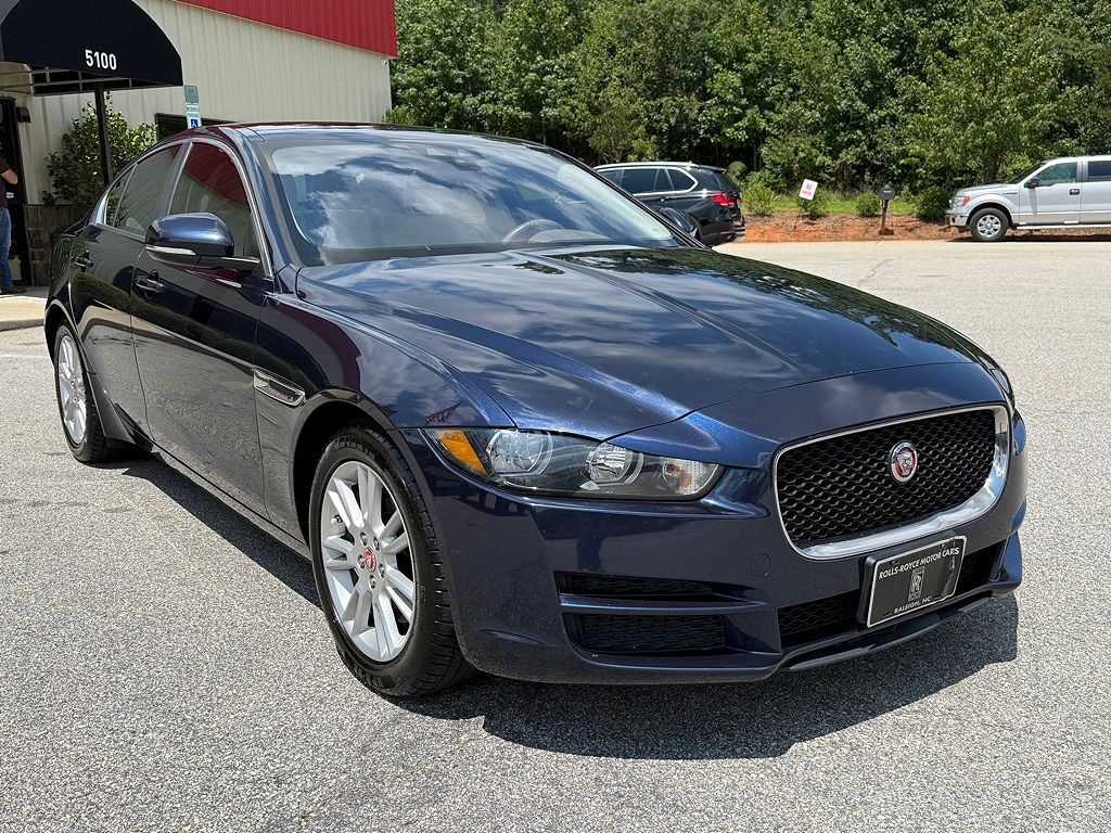 2017 Jaguar XE 25t Premium