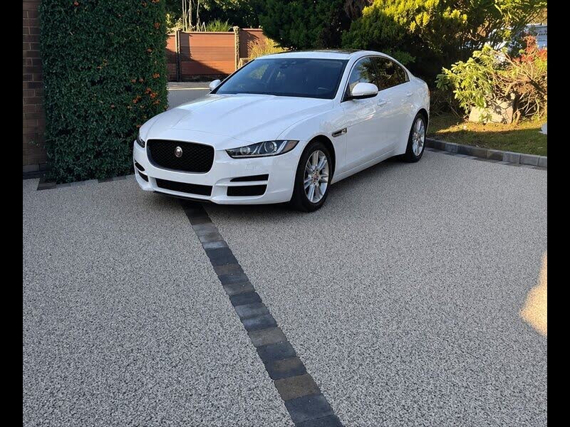 2017 Jaguar XE 25t Premium