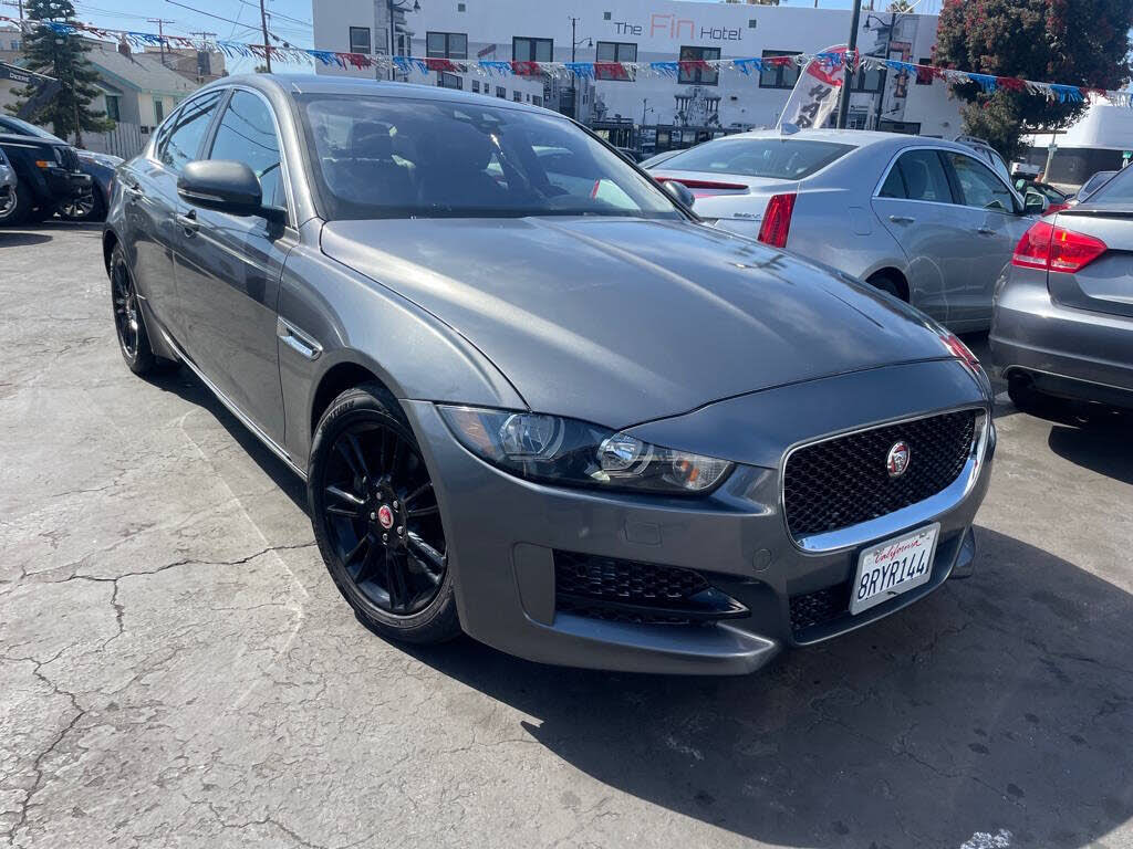 2017 Jaguar XE 20d Premium