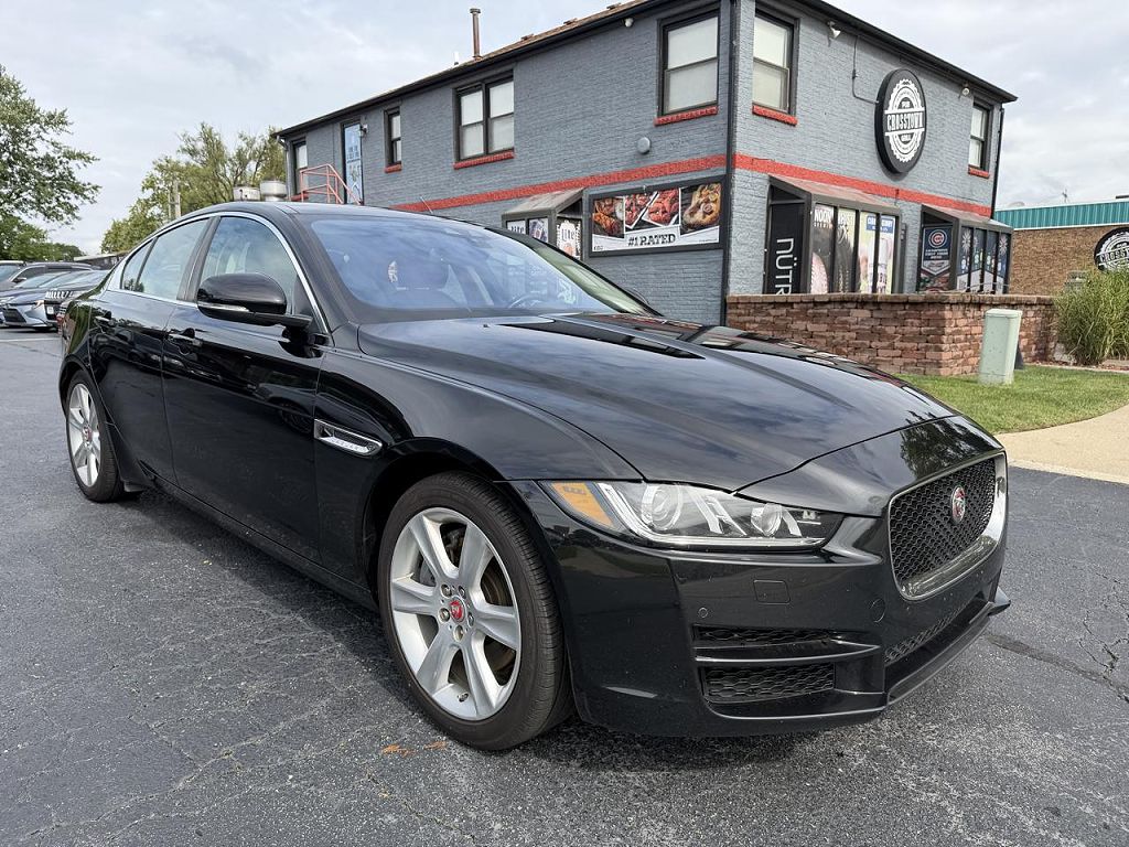 2017 Jaguar XE 25t Prestige
