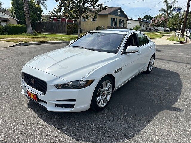 2019 Jaguar XE 25t Prestige